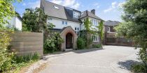 Coombe Lane West, Kingston Upon Thames, KT2