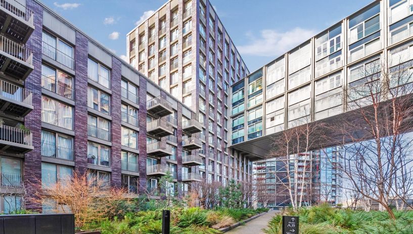 ALL BILLS INCLUDED | MINIMUM 6 MONTHS | Embassy Gardens, New Union Square, Nine Elms,  SW11